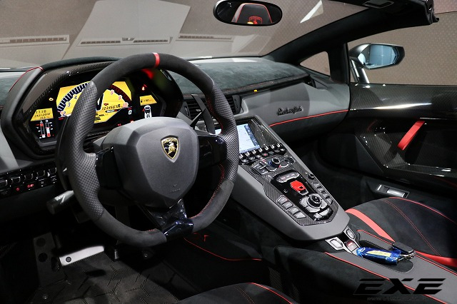 アヴェンタドール SV LP750-4 ロードスターの画像6