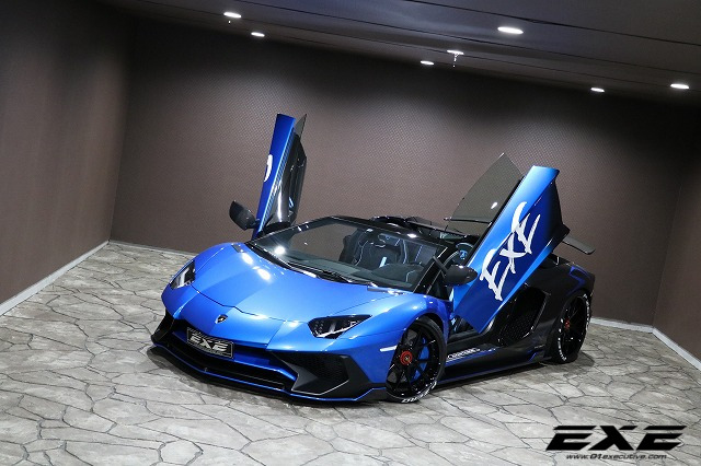 アヴェンタドール SV LP750-4 ロードスターの画像1