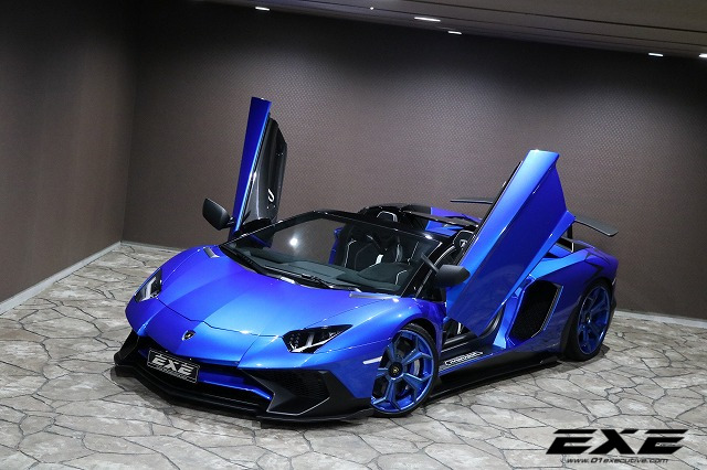 アヴェンタドール SV LP750-4 ロードスターの画像1