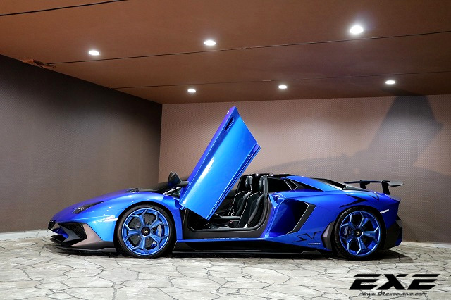 アヴェンタドール SV LP750-4 ロードスターの画像3