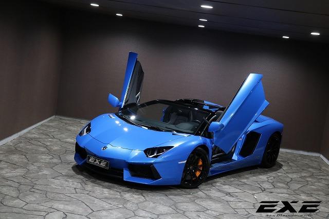 アヴェンタドール LP700-4 ロードスターの画像1