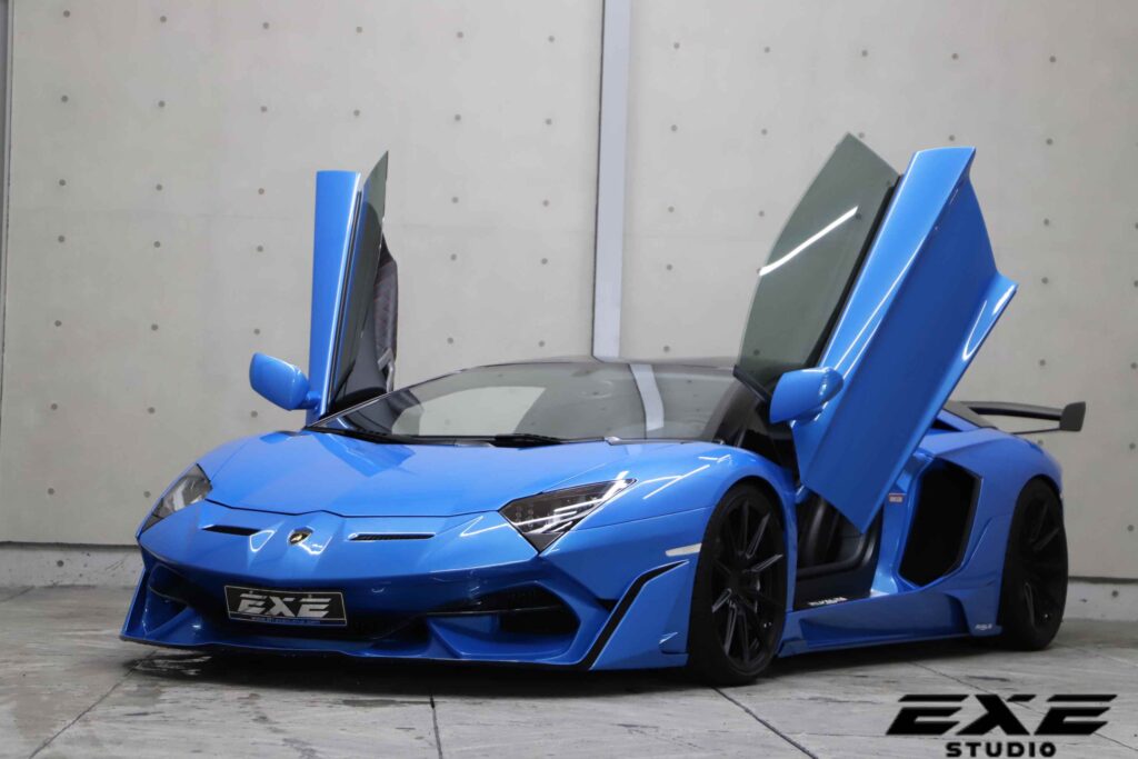 アヴェンタドール LP700-4 ロードスター RI.VALTAの画像2