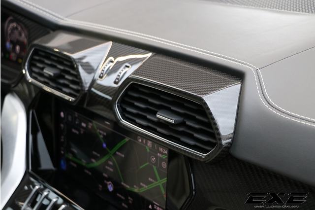 ウルスの画像10