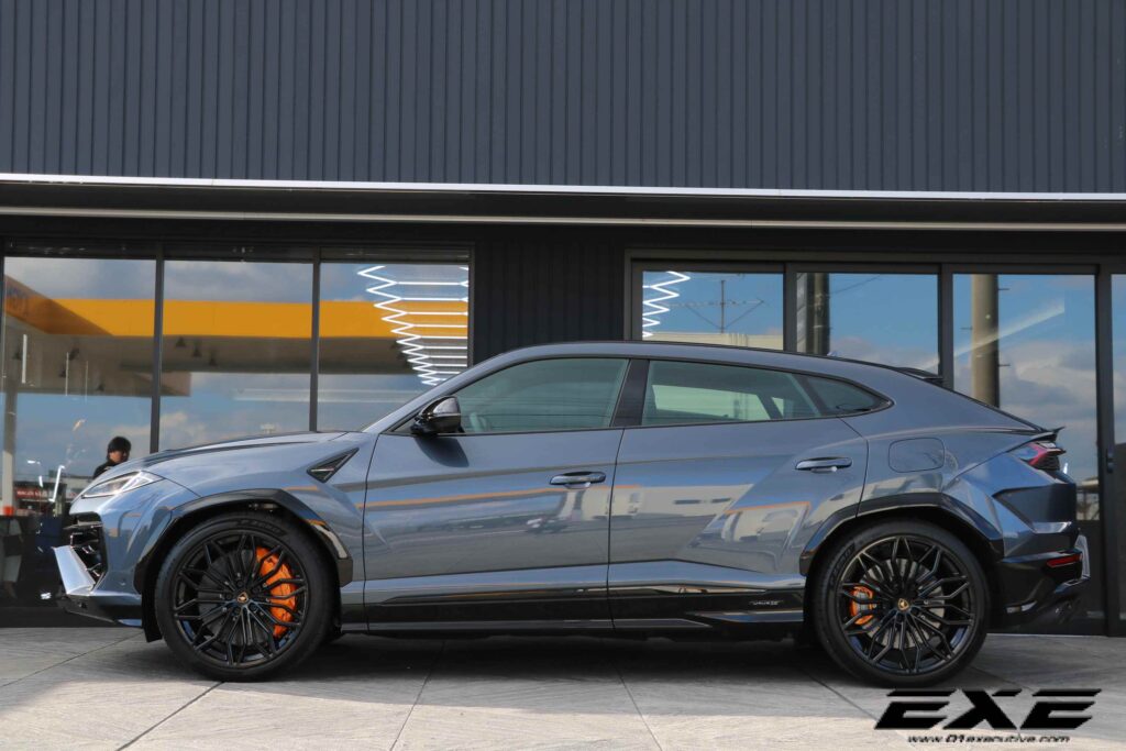 ウルス SEの画像3