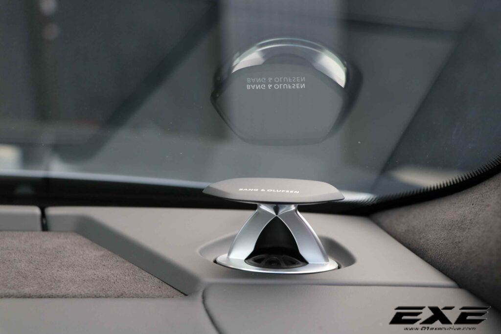 ウルス SEの画像10