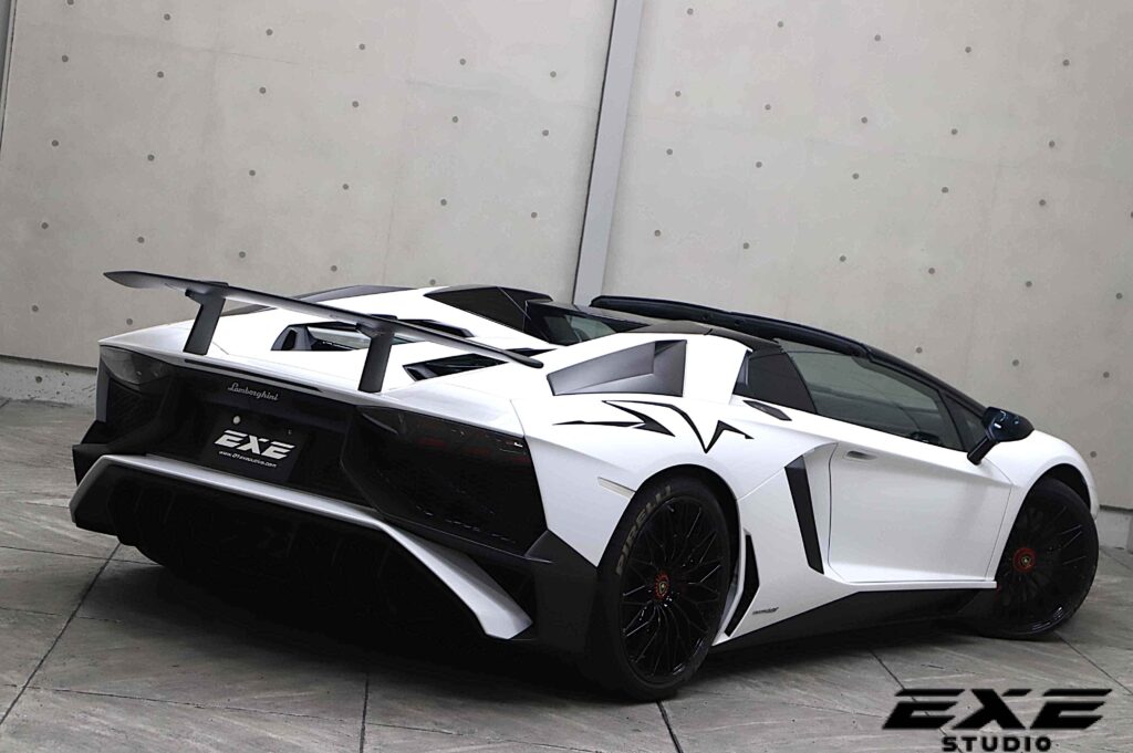 アヴェンタドール SV LP750-4 ロードスターの画像4